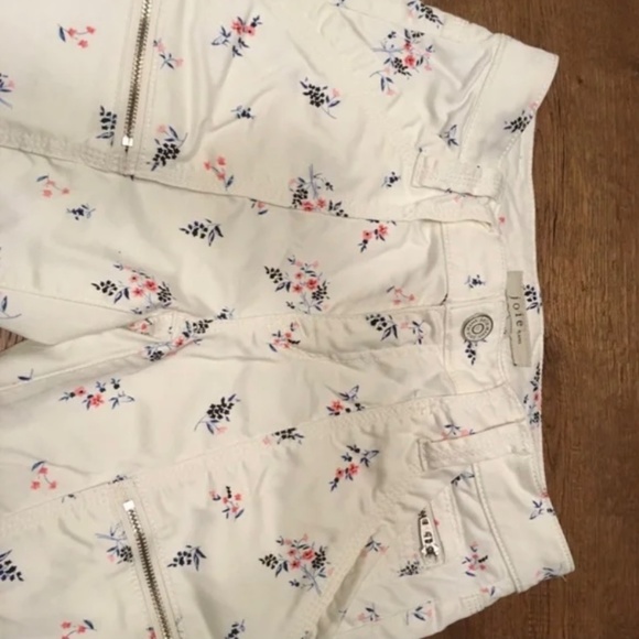 Joie Jeans, PARK SKINNY, Size 25, Ankle/Crop, Skinny, White with flower design - Picture 4 of 4